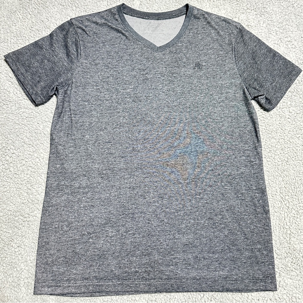 A87 Men’s Gray V-Neck T-Shirt Lightweight Tee Embroidered Logo No Size Tag